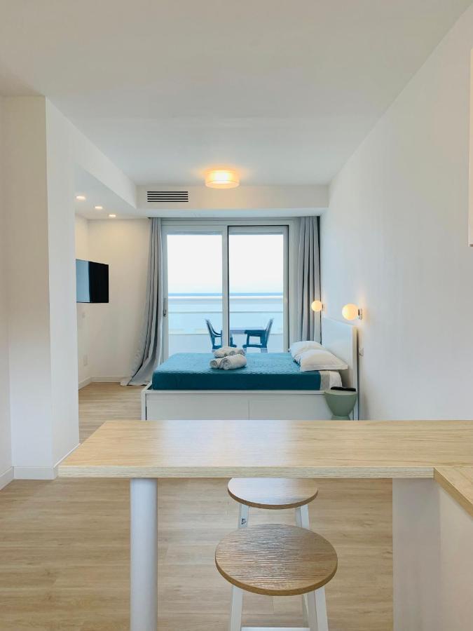 Le Conchiglie Aparthotel Porto Torres Buitenkant foto
